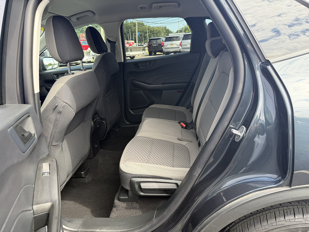 Certified 2022 Ford Escape SE w/ Cold Weather Package AWD/4WD image 11