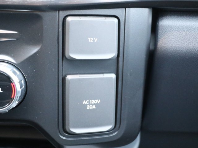 Certified 2026 Ford F350 Lariat w/ Black Appearance Package AWD/4WD image 29