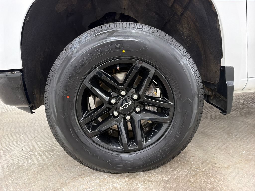 Used 2023 Chevrolet Silverado 1500 LT Trail Boss w/ Protection Package AWD/4WD image 13
