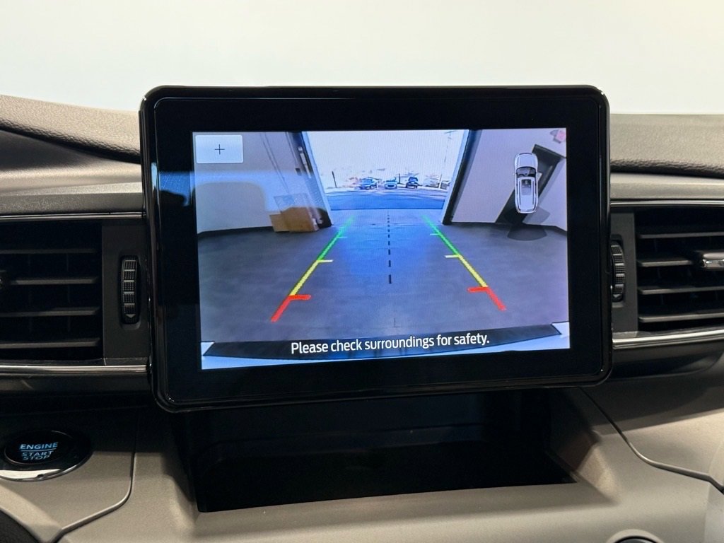 Certified 2024 Ford Explorer XLT w/ Equipment Group 202A image 25