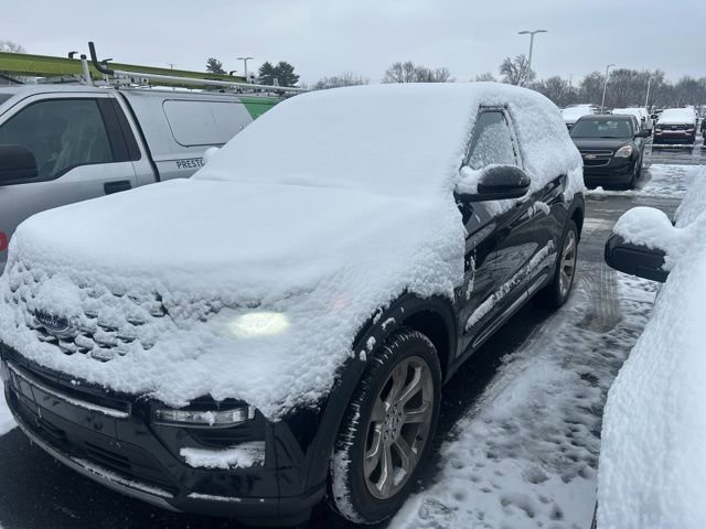 Certified 2020 Ford Explorer Platinum image 3