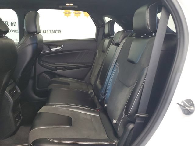 Certified 2022 Ford Edge ST w/ Equipment Group 401A AWD/4WD image 9