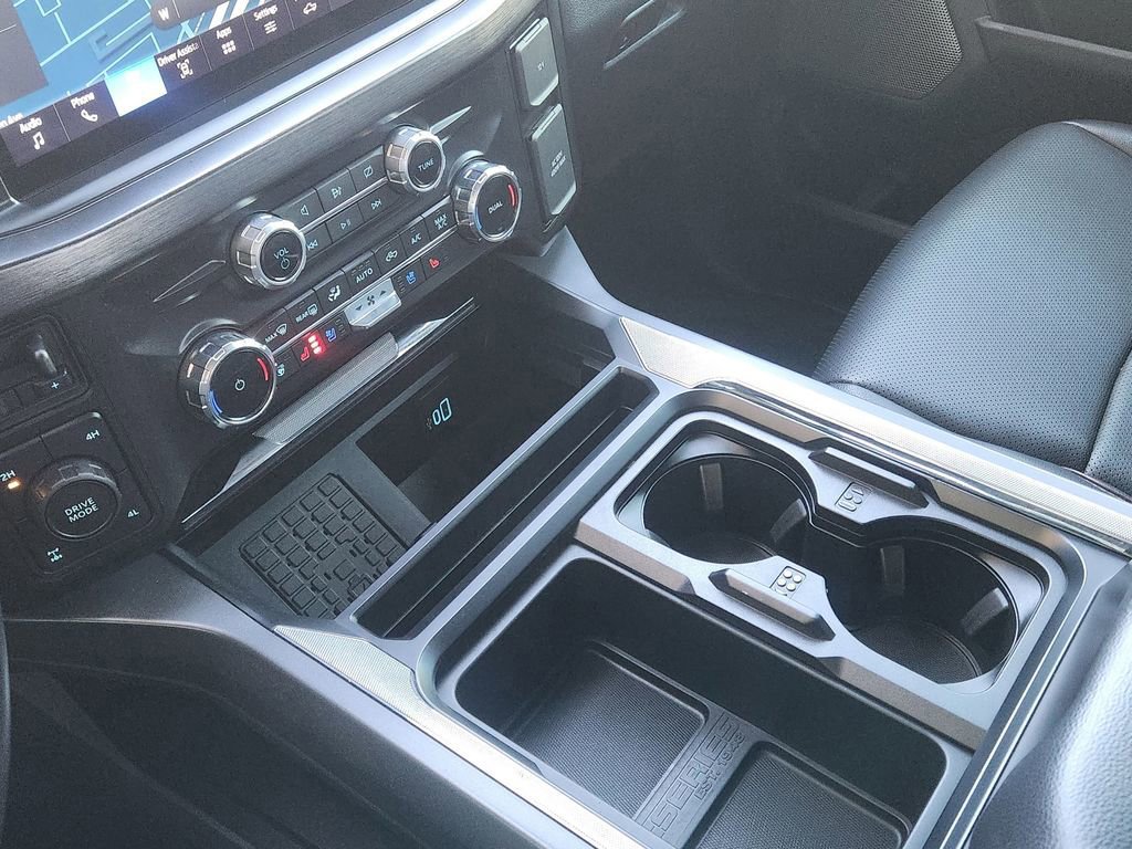 Certified 2024 Ford F250 Lariat image 25