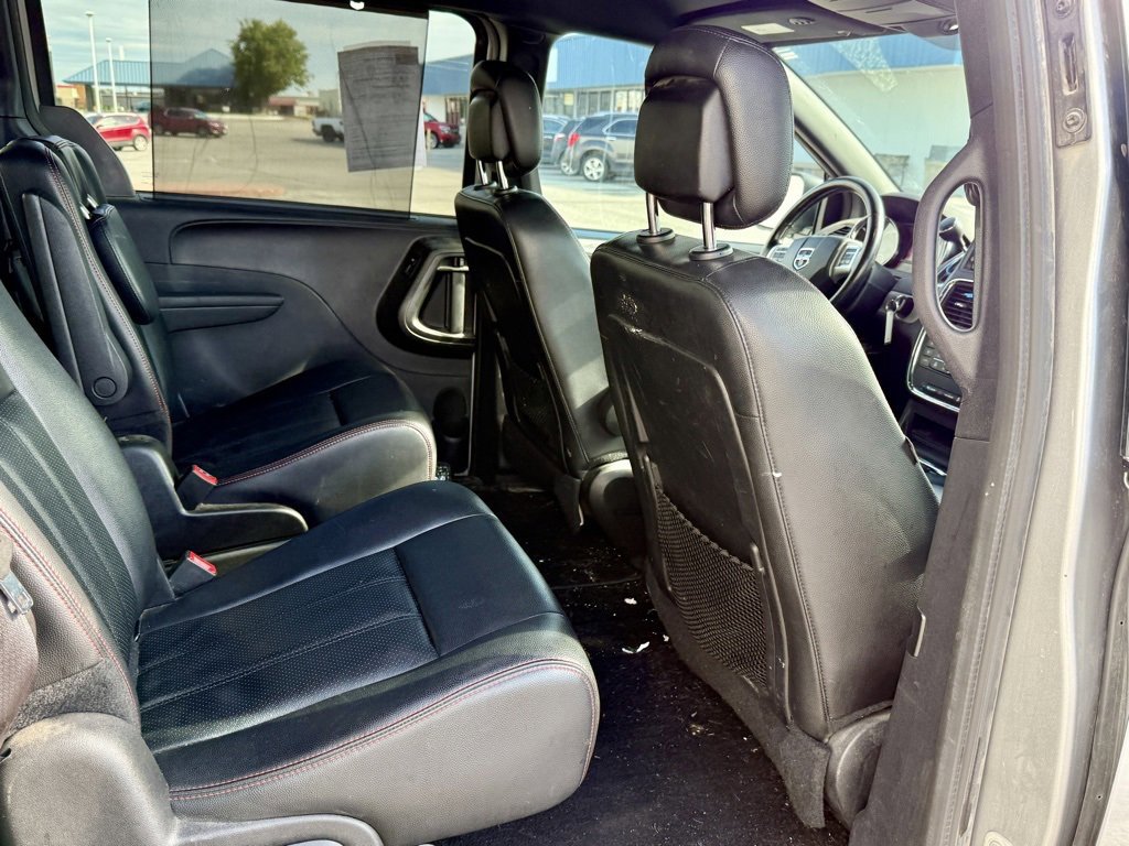 Used 2019 Dodge Grand Caravan GT image 19