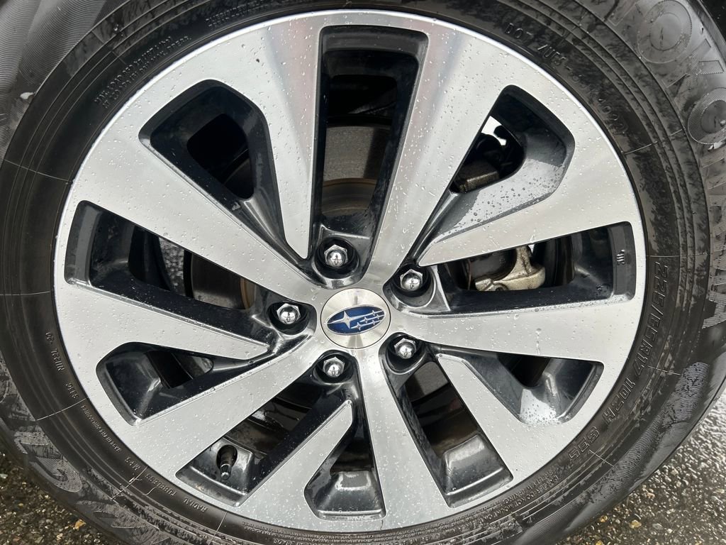 Used 2024 Subaru Outback Premium image 29