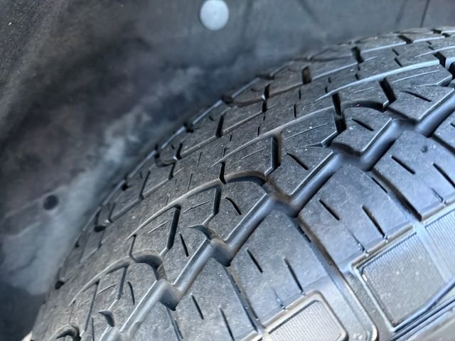 Certified 2025 Ford Expedition Active AWD/4WD image 28