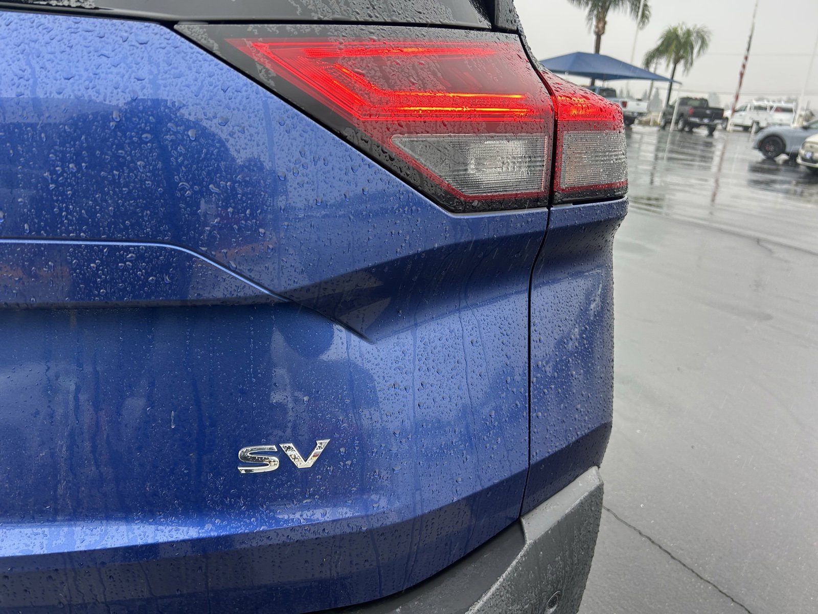 Used 2022 Nissan Rogue SV image 7