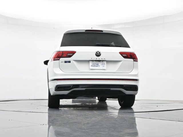 Used 2022 Volkswagen Tiguan SE R-Line FWD image 35