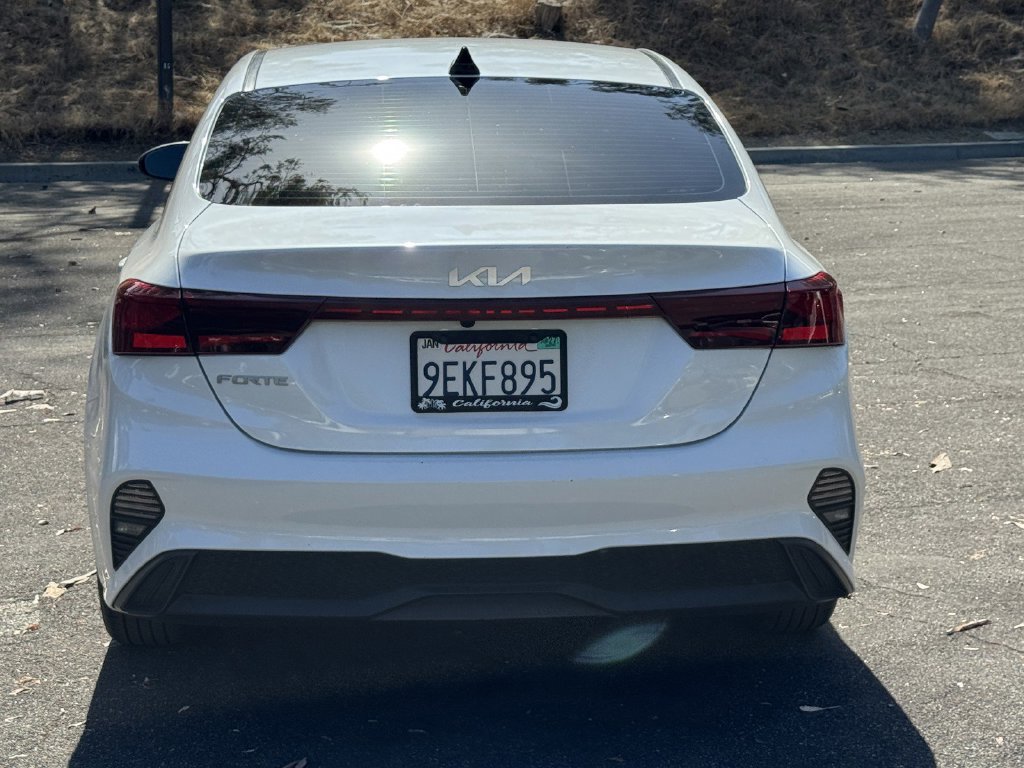 Used 2023 Kia Forte LXS FWD image 5
