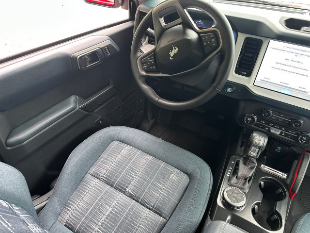 Certified 2025 Ford Bronco Heritage Edition AWD/4WD image 21