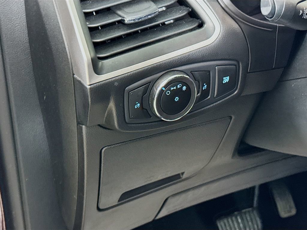 Certified 2023 Ford Edge SEL image 10