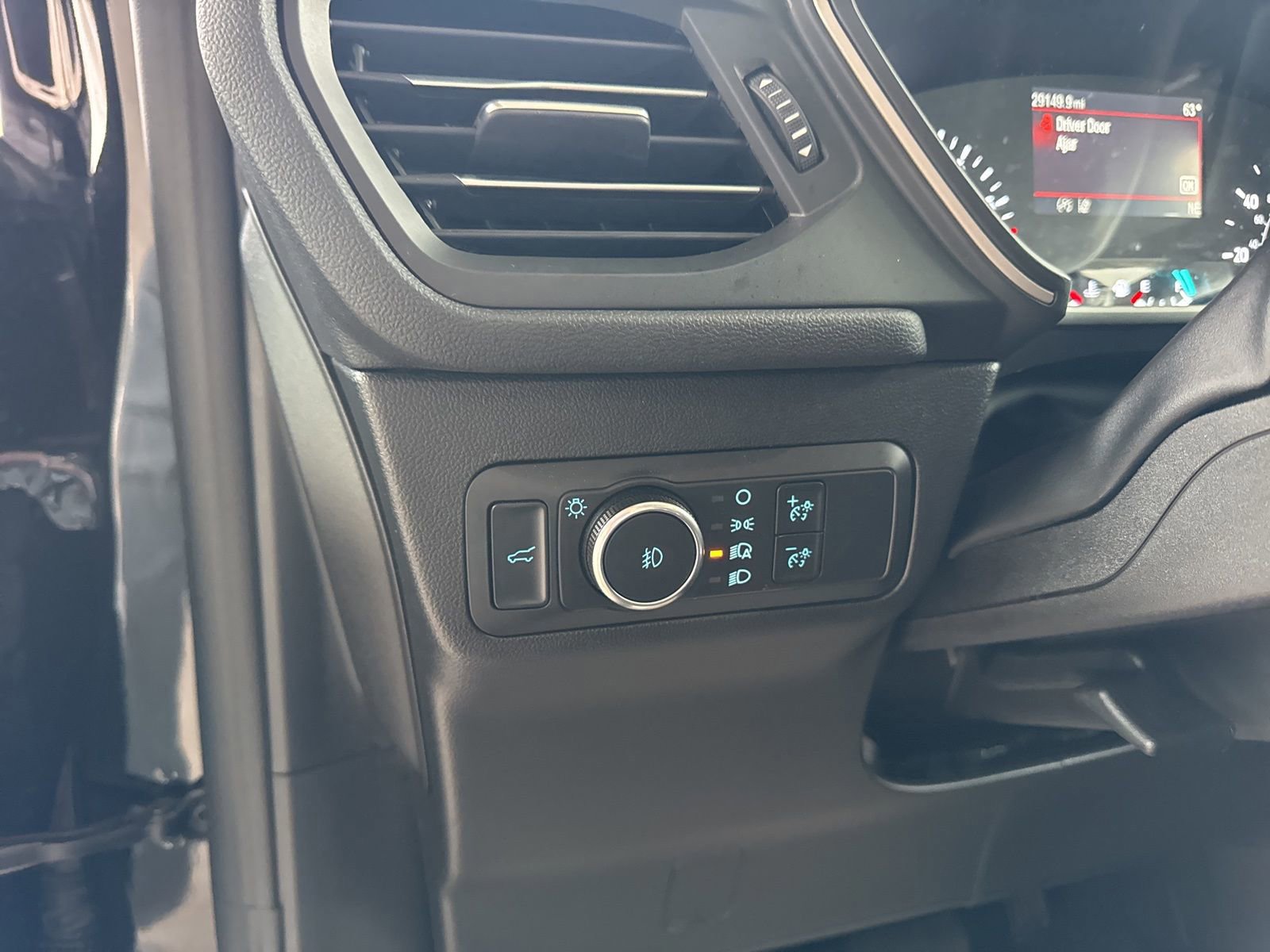 Certified 2022 Ford Escape SEL w/ SEL Stealth AWD Package image 27