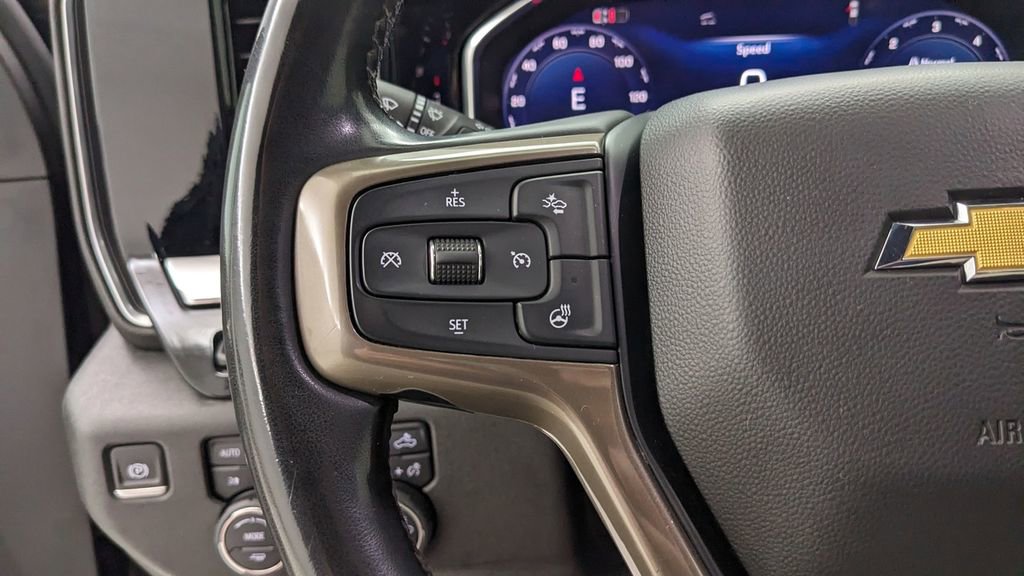 Used 2024 Chevrolet Silverado 3500 High Country w/ High Country Premium Package image 33