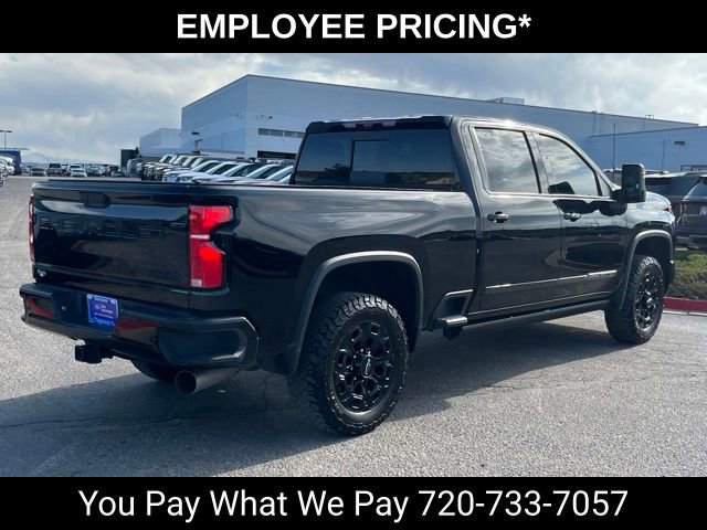 Used 2024 Chevrolet Silverado 2500 High Country w/ High Country Premium Package AWD/4WD image 6