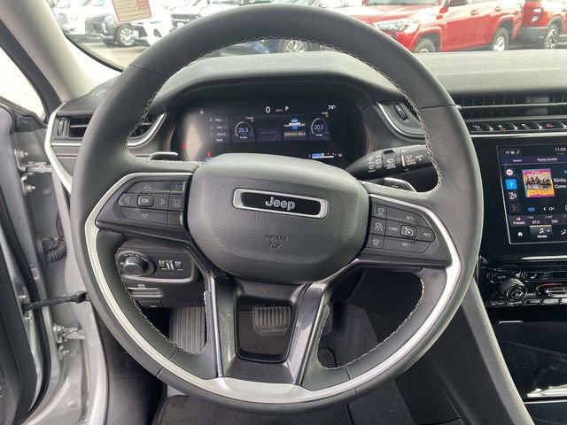 Used 2023 Jeep Grand Cherokee L Laredo w/ Luxury Tech Group I AWD/4WD image 23