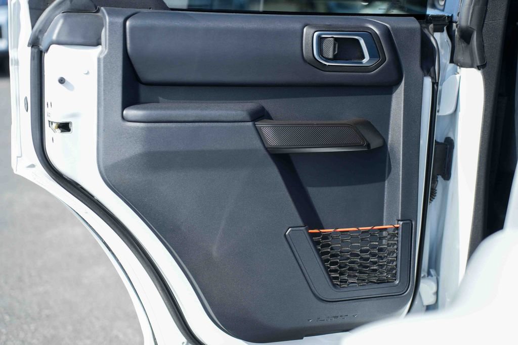 Certified 2024 Ford Bronco Raptor w/ Interior Carbon Fiber Pack 6 AWD/4WD image 17
