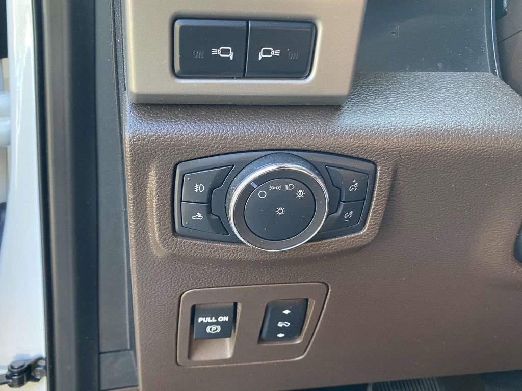 Certified 2020 Ford F150 King Ranch w/ Equipment Group 601A Luxury AWD/4WD image 19