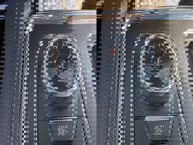 Certified 2023 Ford Expedition XLT image 26