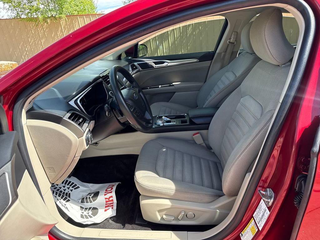 Certified 2019 Ford Fusion SE AWD/4WD image 12