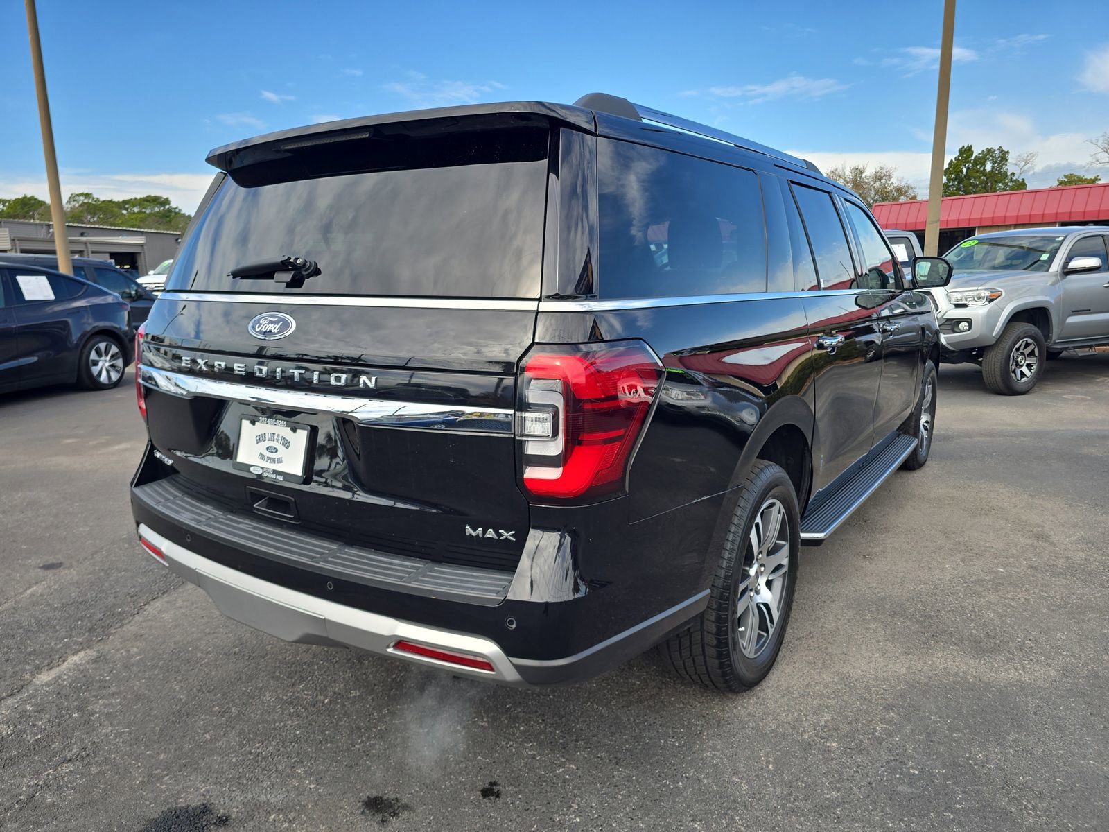 Certified 2023 Ford Expedition Max Limited image 4