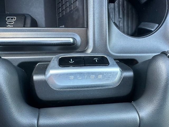 Certified 2025 Ford Expedition Max Platinum image 26