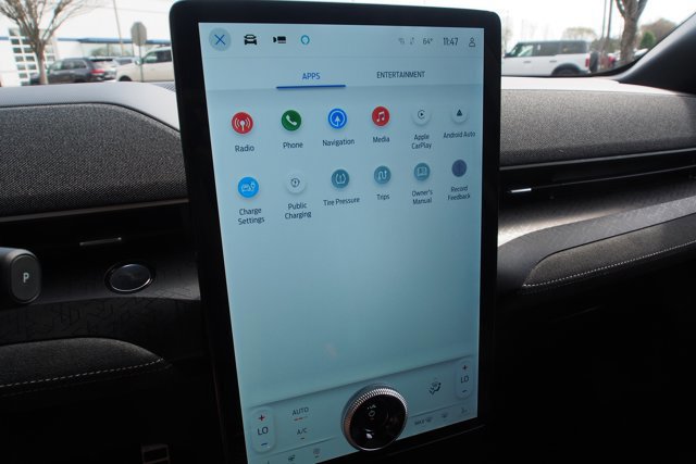 Certified 2025 Ford Mustang Mach-E GT image 27