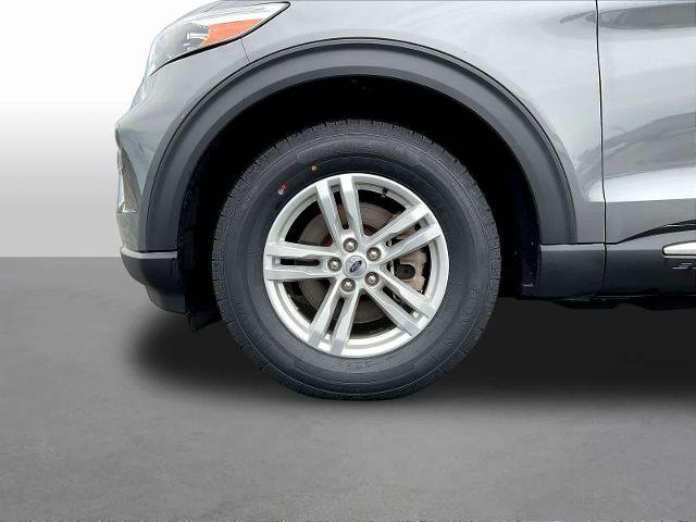 Certified 2023 Ford Explorer XLT w/ Equipment Group 202A AWD/4WD image 35