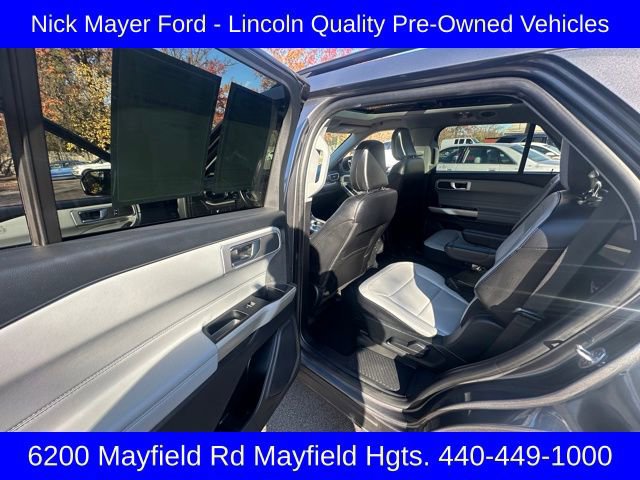 Certified 2021 Ford Explorer XLT w/ Equipment Group 202A image 14