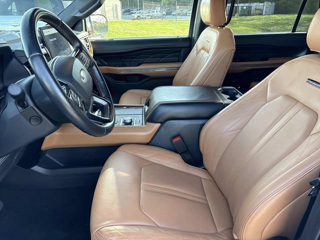 Certified 2024 Ford Expedition Platinum image 11