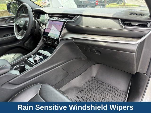 Used 2025 Jeep Grand Cherokee L Limited w/ Luxury Tech Group II AWD/4WD image 31