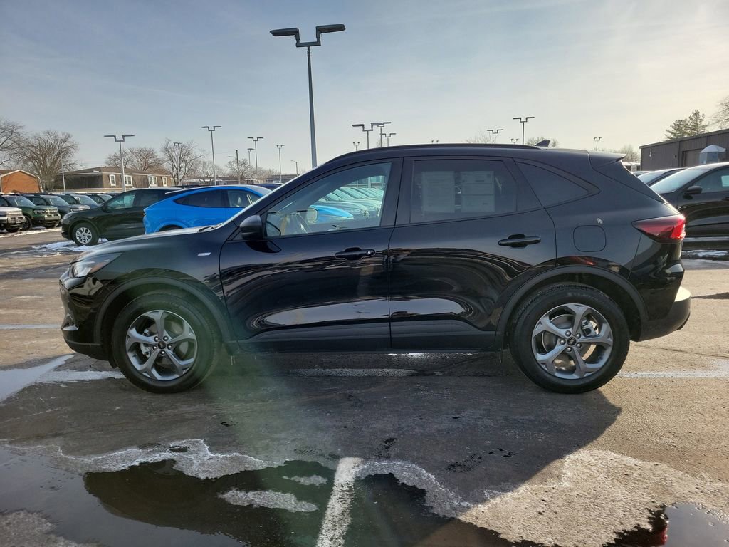 Certified 2025 Ford Escape ST-Line w/ Tech Pack #1 video 2