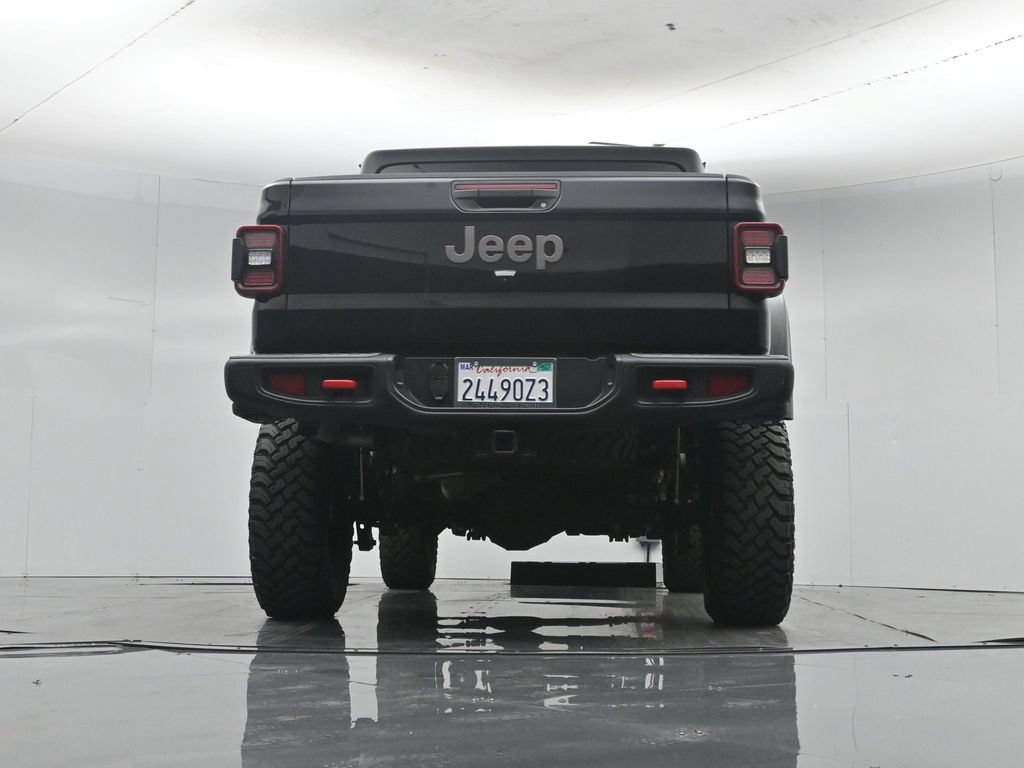 Used 2023 Jeep Gladiator Rubicon w/ LED Lighting Group AWD/4WD image 49