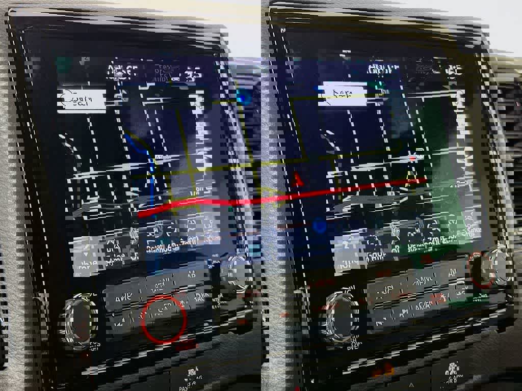 Used 2023 Nissan Frontier PRO-4X w/ Technology Package image 26