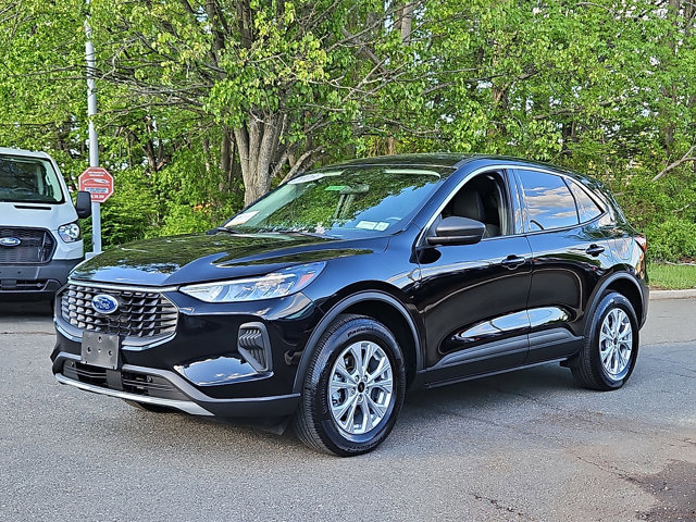 Certified 2023 Ford Escape Active AWD/4WD image 5