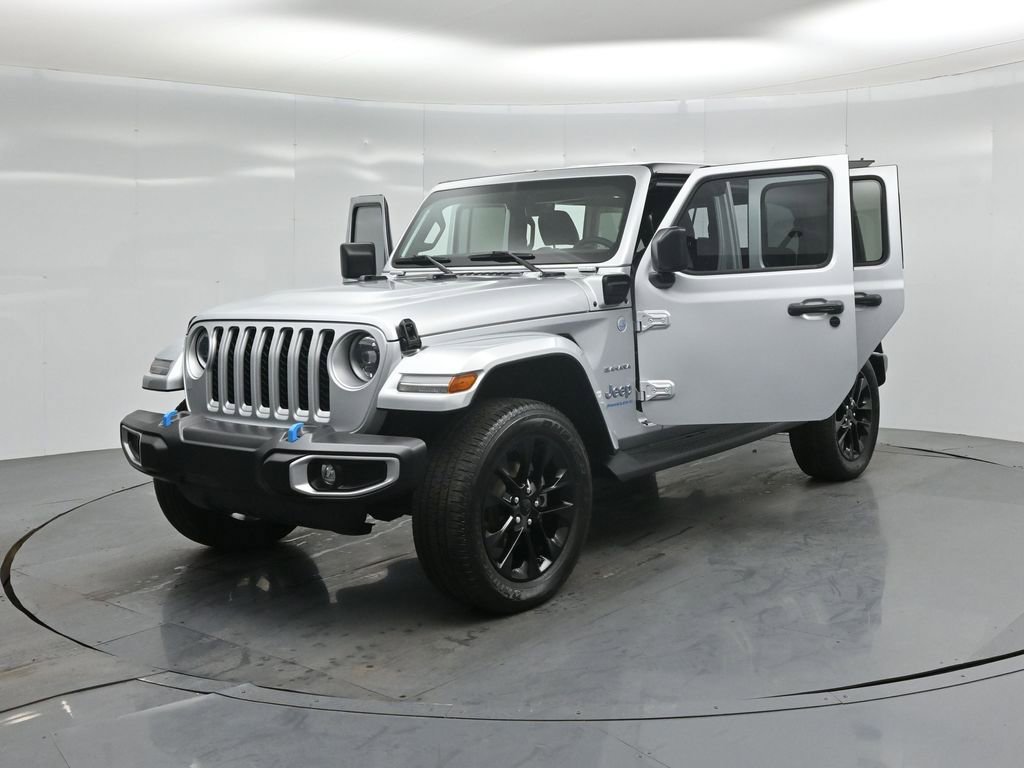 Used 2023 Jeep Wrangler Unlimited Sahara image 28