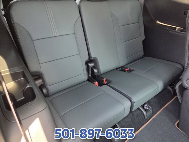 Used 2026 GMC Acadia AT4 AWD/4WD image 14
