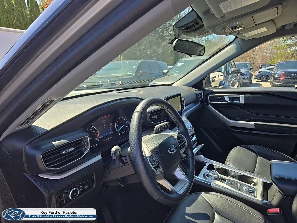 Certified 2023 Ford Explorer XLT w/ Equipment Group 202A AWD/4WD image 50