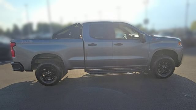 Used 2019 Chevrolet Silverado 1500 Custom Trail Boss AWD/4WD image 2