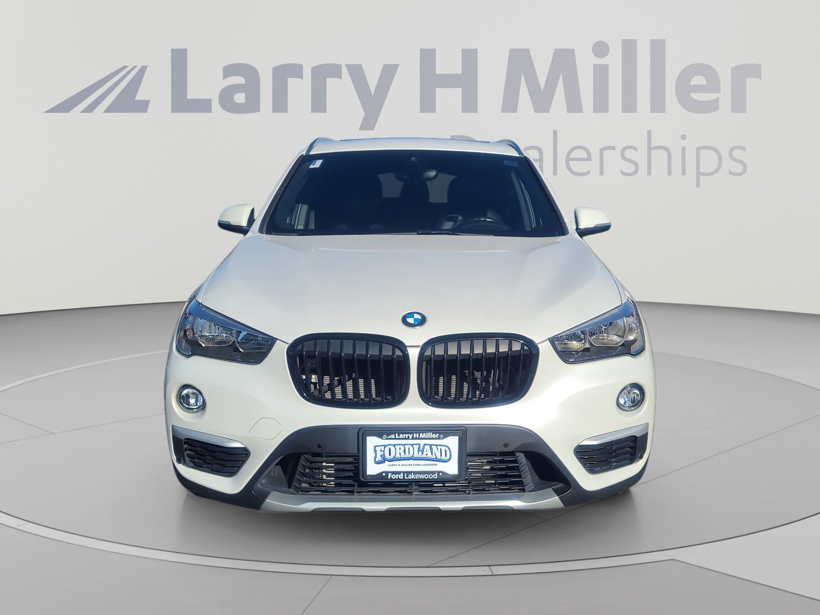 Used 2018 BMW X1 xDrive28i w/ Convenience Package AWD/4WD image 8