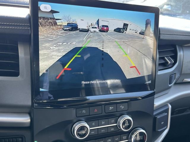 Certified 2023 Ford Expedition XLT image 38