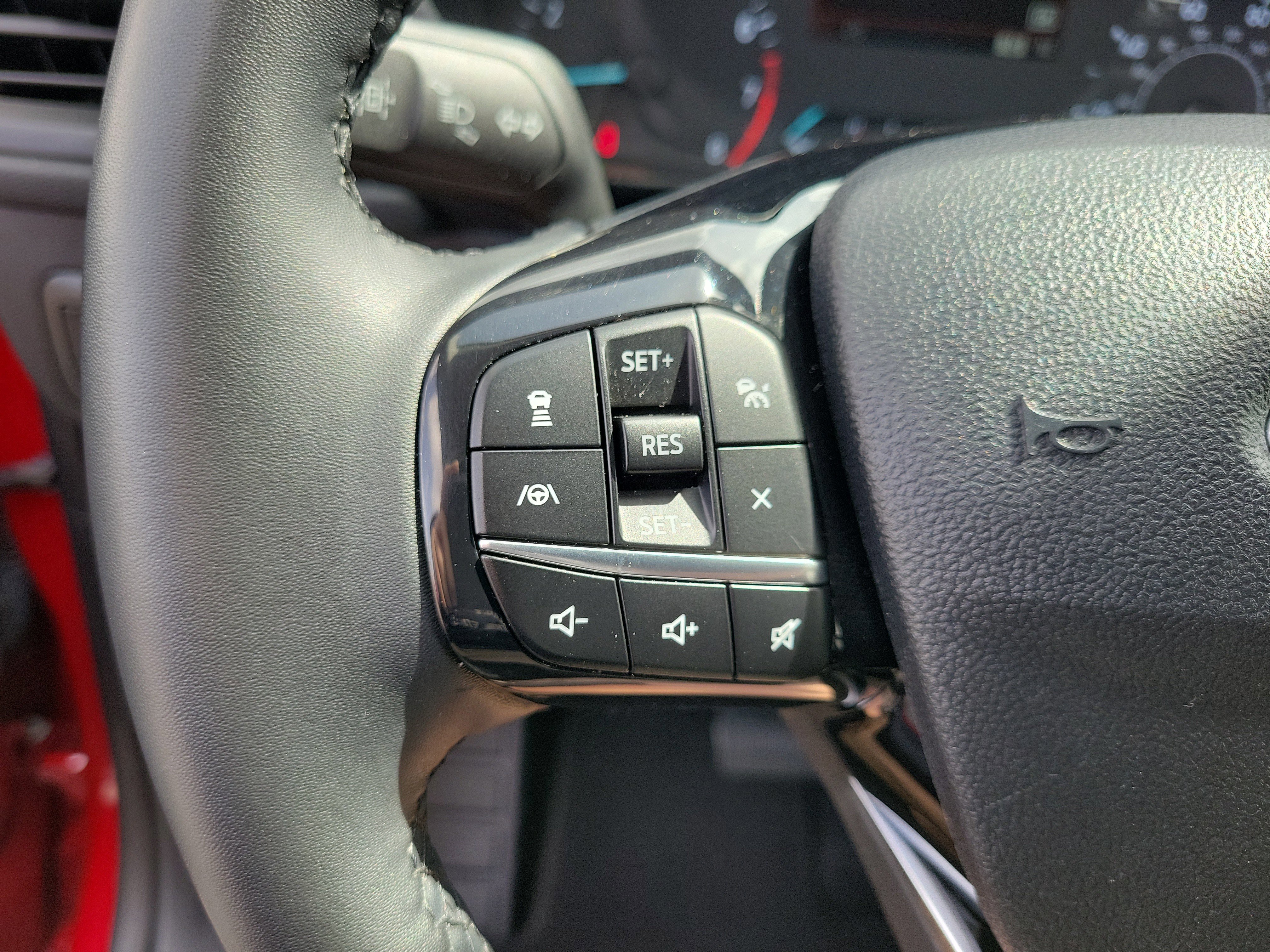 Certified 2022 Ford Escape SE w/ Convenience Package FWD image 6