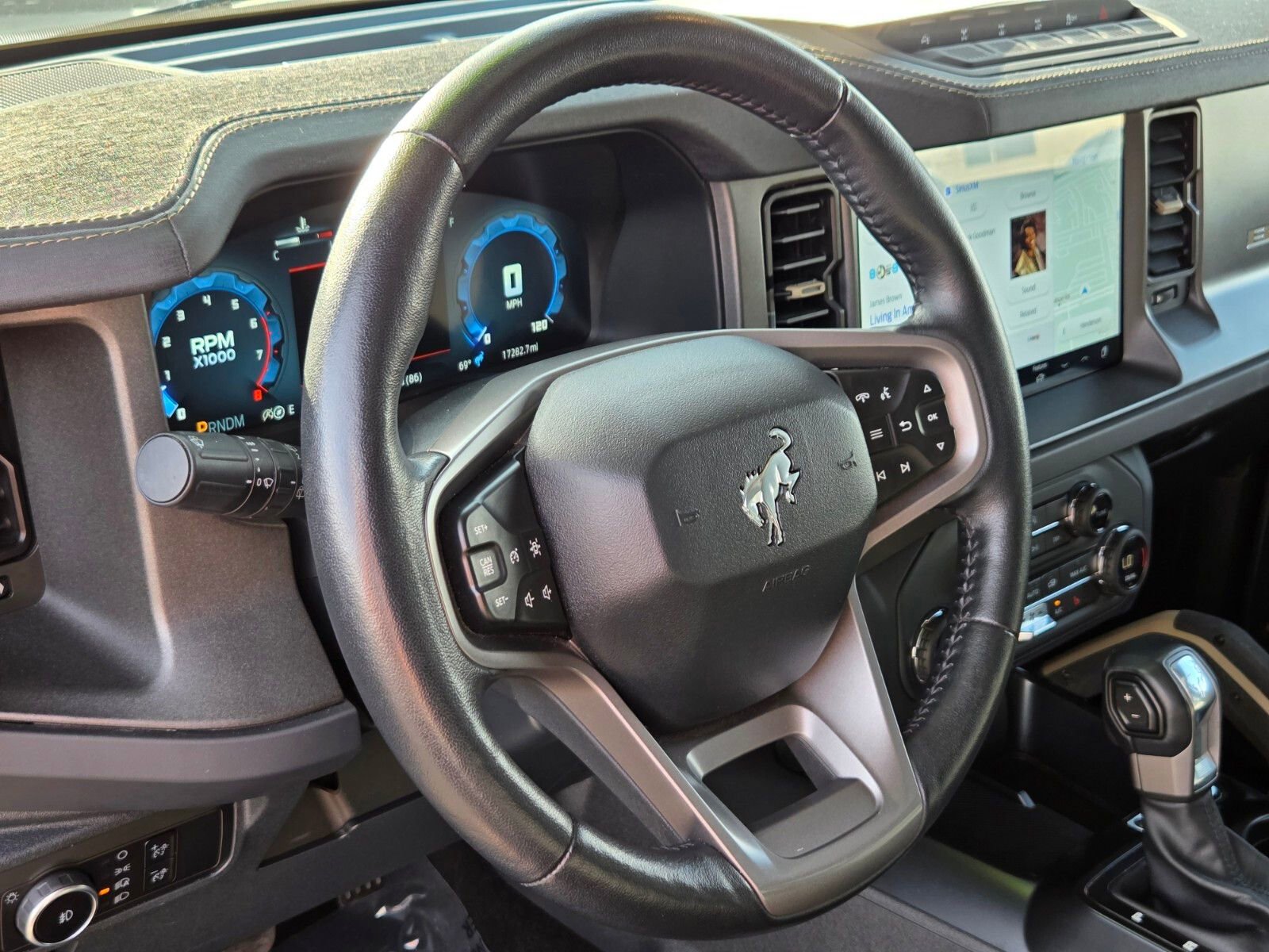 Certified 2025 Ford Bronco Badlands AWD/4WD image 18