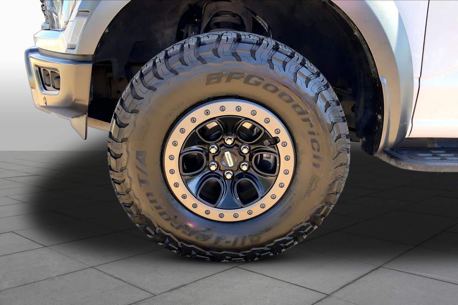 Certified 2023 Ford F150 Raptor AWD/4WD image 11