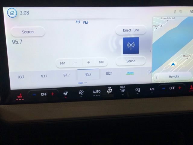 Certified 2025 Ford Maverick Lariat w/ 4K Tow Package image 20