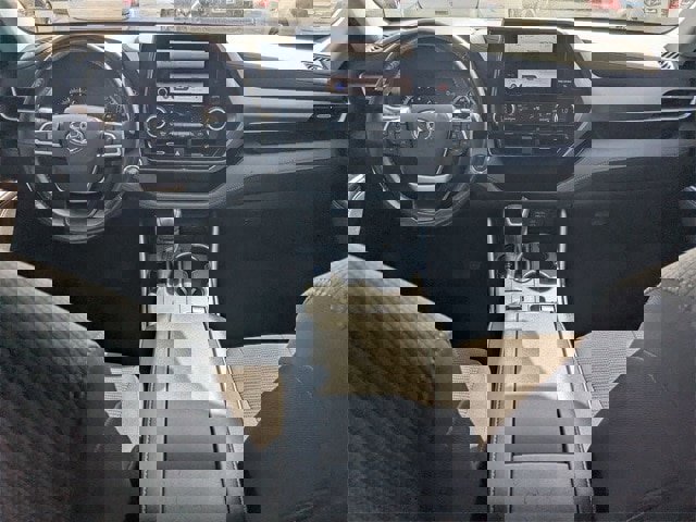 Used 2023 Toyota Highlander L image 25