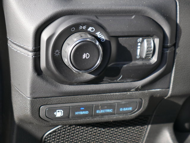 Used 2024 Jeep Wrangler High Altitude image 6