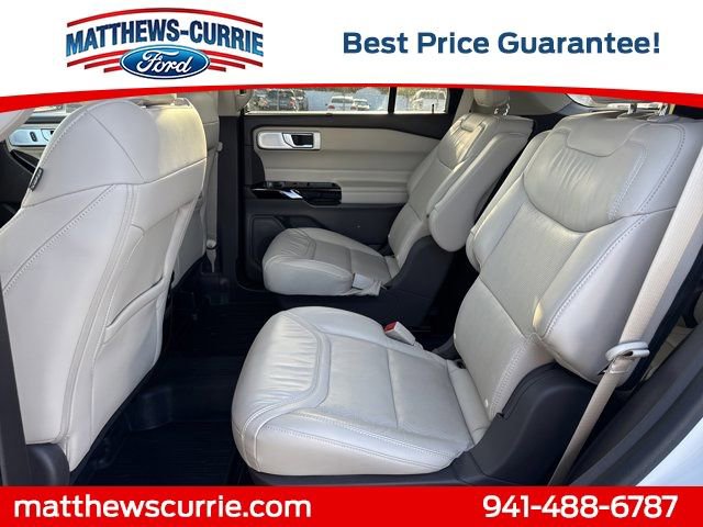 Certified 2021 Ford Explorer Platinum w/ Equipment Group 601A image 12