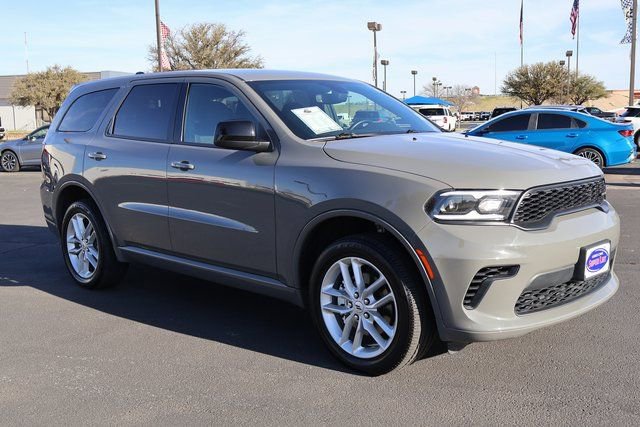 Used 2025 Dodge Durango GT image 11