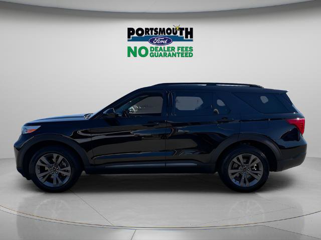 Certified 2023 Ford Explorer XLT w/ Equipment Group 202A AWD/4WD image 2