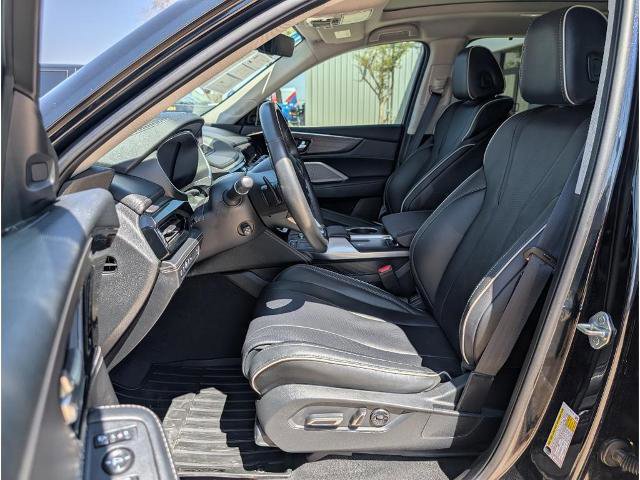 Used 2024 Acura MDX SH-AWD w/ Advance Package image 11